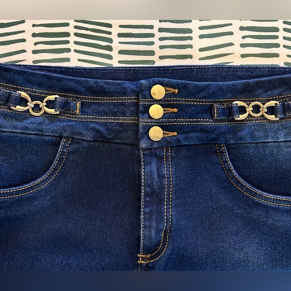 Size 6 • ELA High-Rise Dark Wash Skinny Jeans – Gold Button Detail - Picture 5 of 13